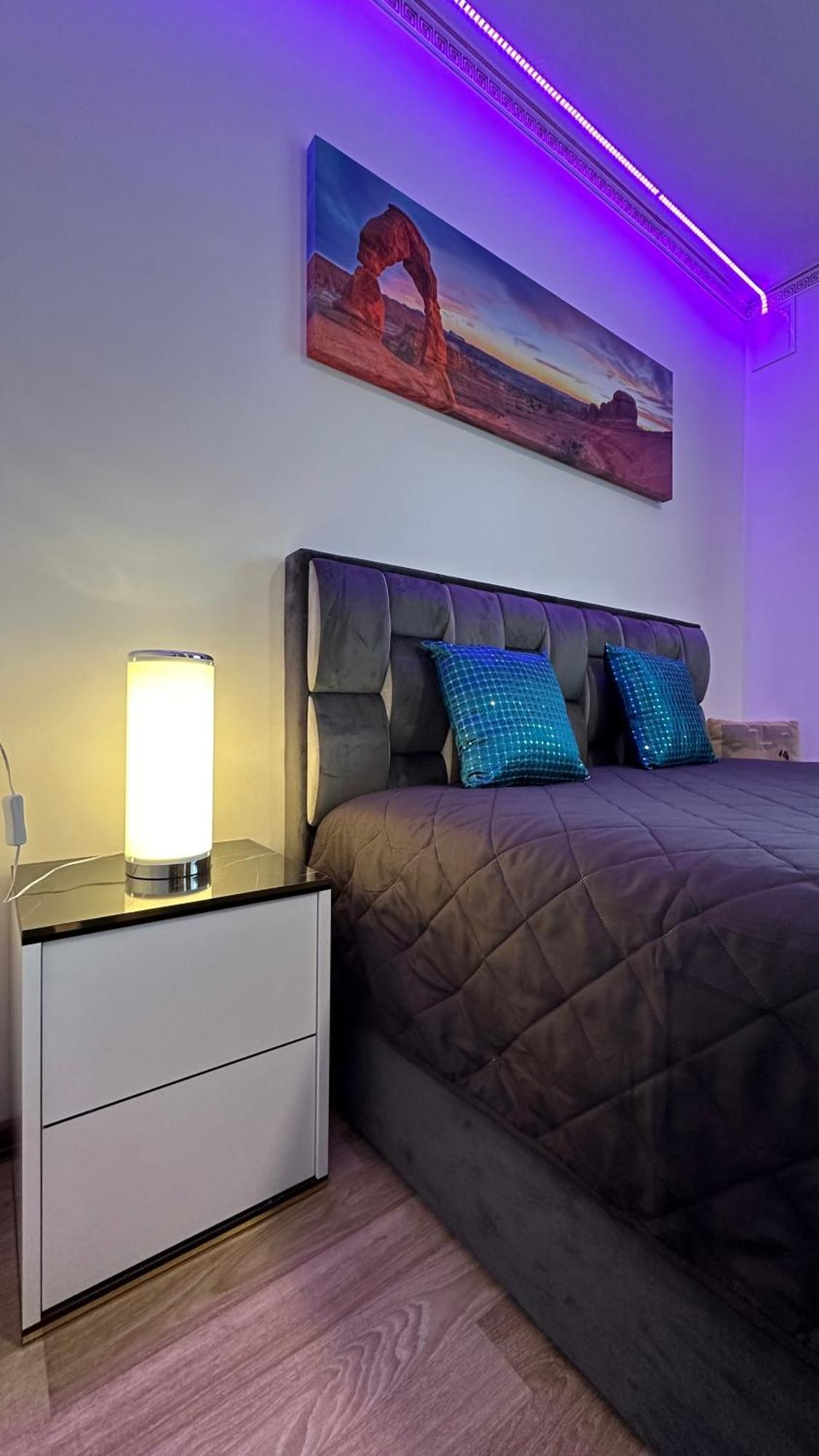 Neriesapartment No.2 Bedrooms Modern Suite In Centrum Παλάγκα Εξωτερικό φωτογραφία