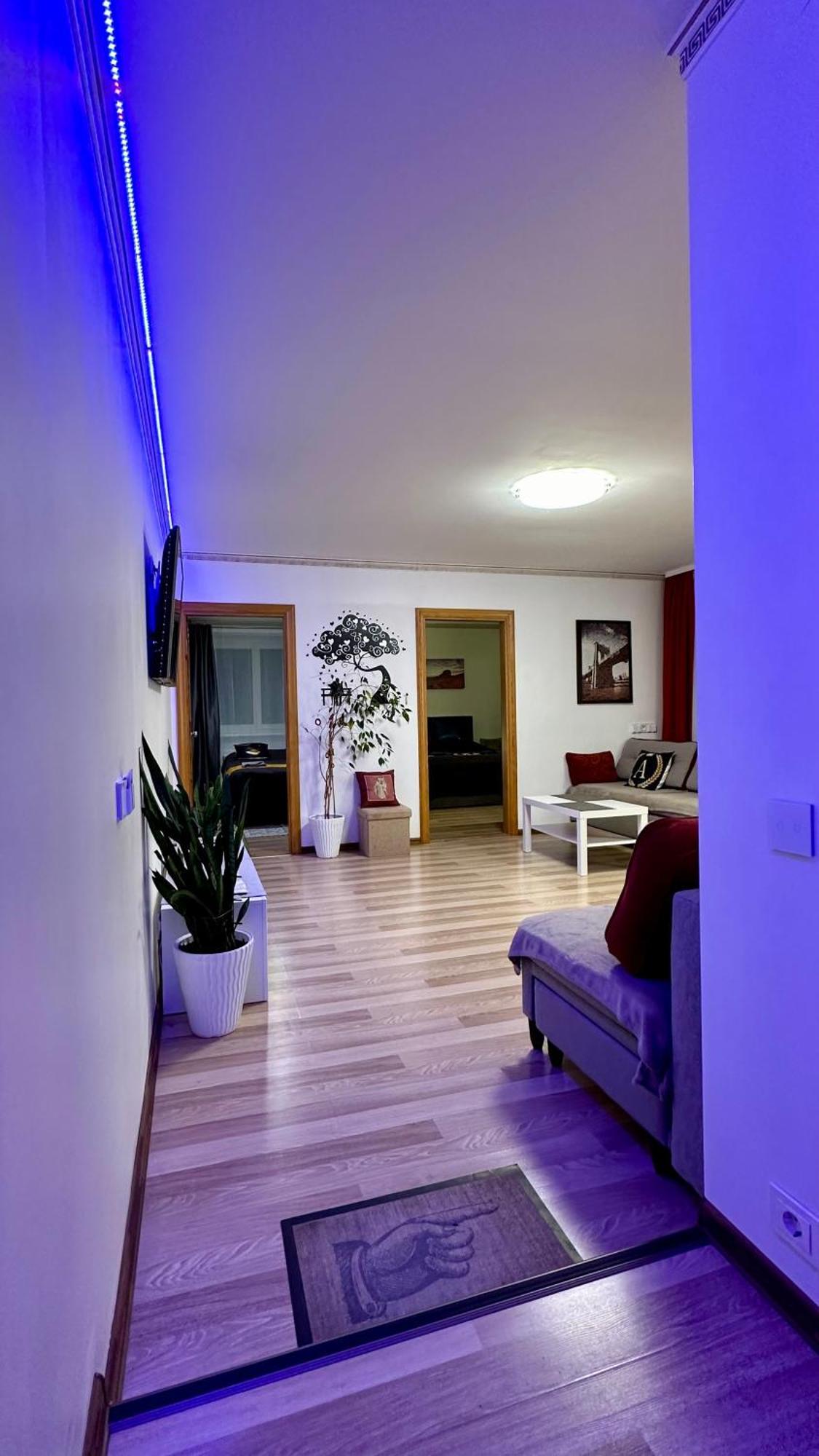 Neriesapartment No.2 Bedrooms Modern Suite In Centrum Παλάγκα Εξωτερικό φωτογραφία