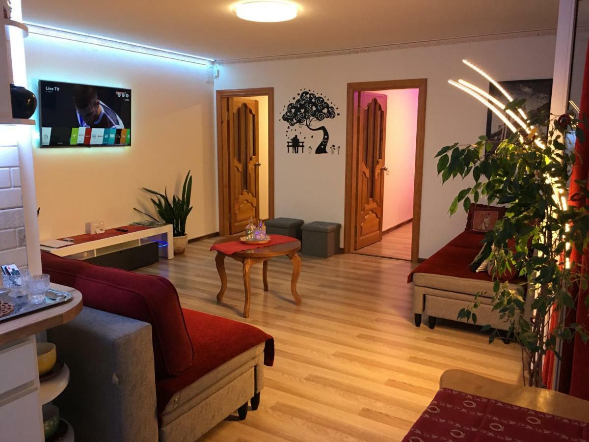 Neriesapartment No.2 Bedrooms Modern Suite In Centrum Παλάγκα Εξωτερικό φωτογραφία
